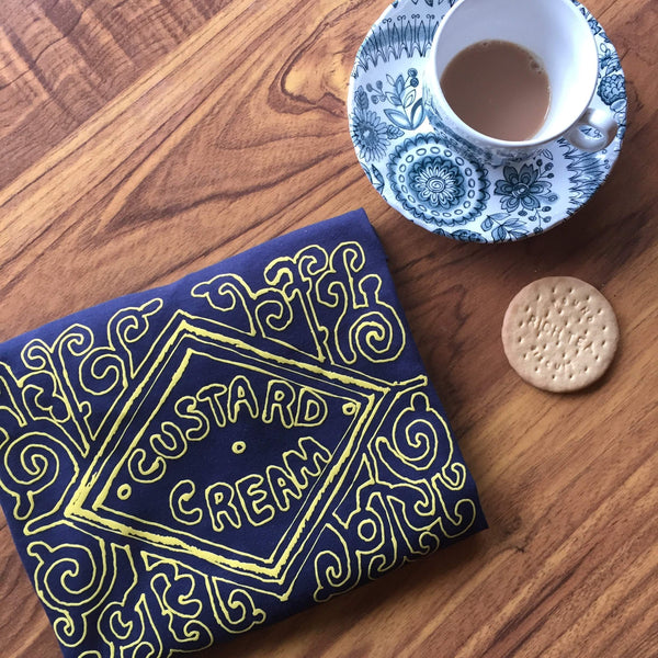Organic cotton! Custard Cream Women’s T-Shirt Lucy Teacup, T-Shirts, Womens Clothes 44ideas.co.uk
