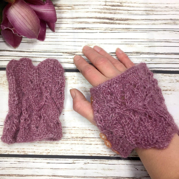 Purple Hand Knitted Fingerless Gloves Accessories, Donalds Wally Hat, Gloves, Knitted 44ideas.co.uk