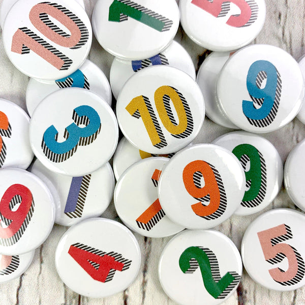 Number Badges 1-10 - Bradford Buzz Accessories, Anniversary, Badges, Birthday 44ideas.co.uk
