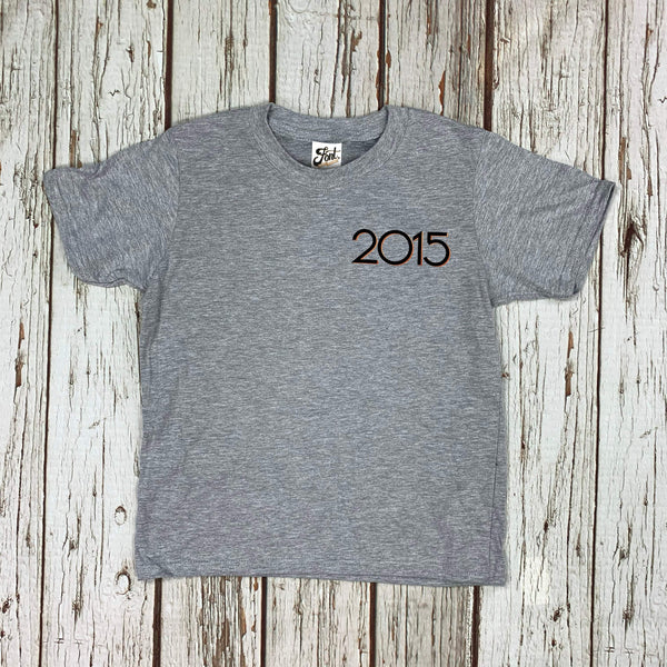 Kids' Birthday T-Shirts Year - Branson Font Not Found, Font: Branson, Kid's Clothes, T-Shirt: Numbers, T-Shirts 44ideas.co.uk