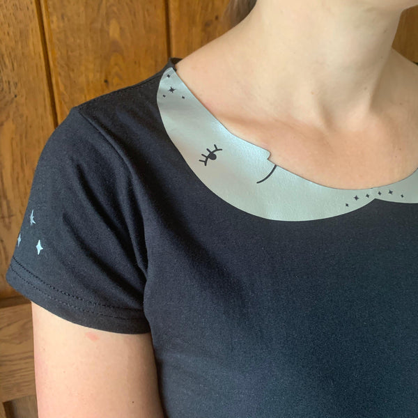 Crescent Moon Peter-Pan Collar Woman's Black T-Shirt Lucy Teacup, T-Shirts, Womens Clothes 44ideas.co.uk