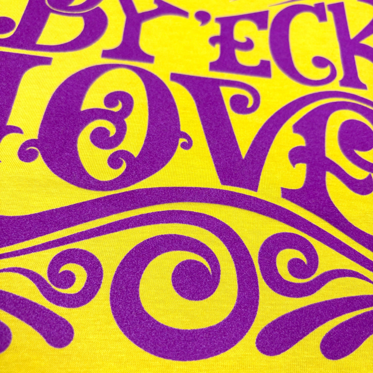 By ’Eck Love – Unisex Sweatshirt