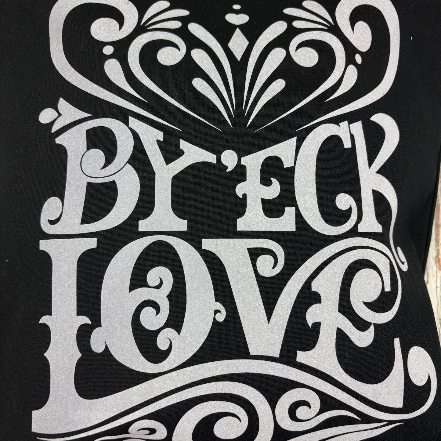 By ’Eck Love – Unisex Sweatshirt