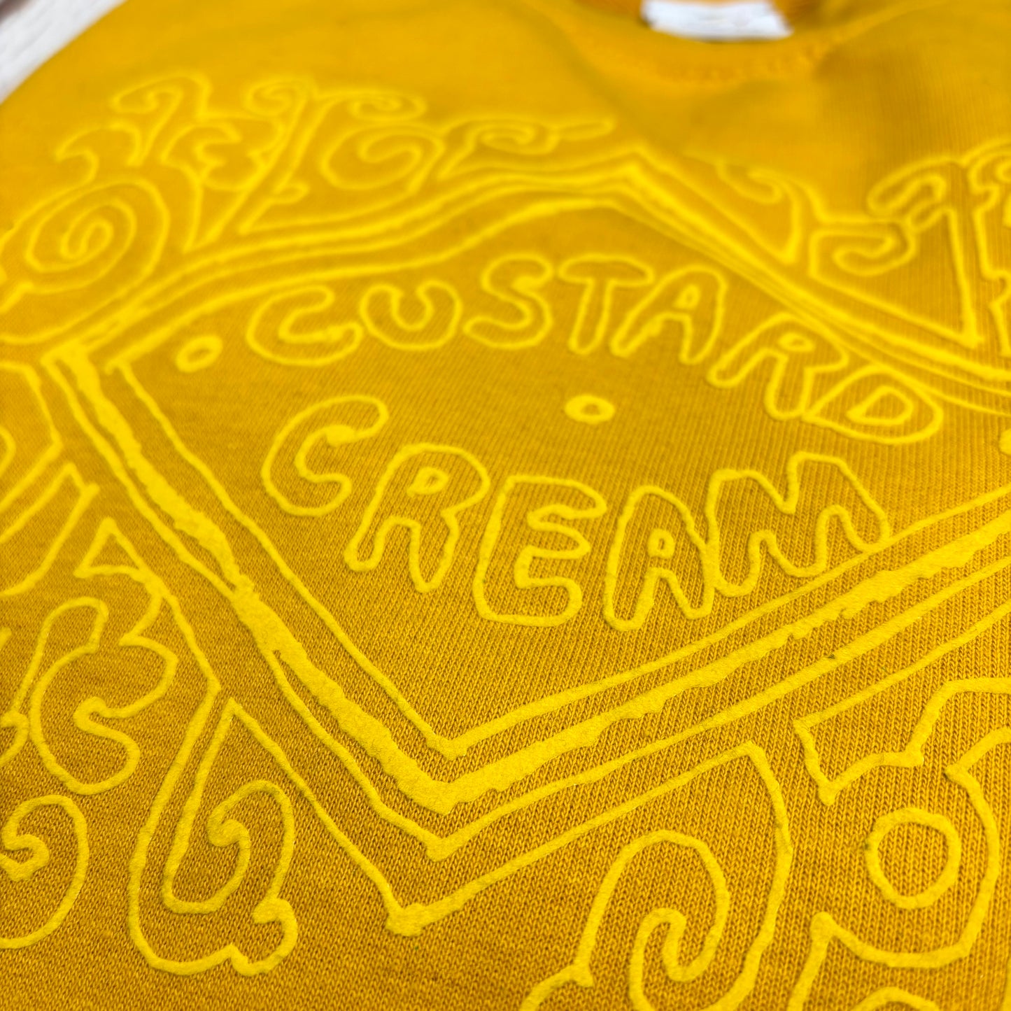 Custard Cream – Unisex Sweatshirt