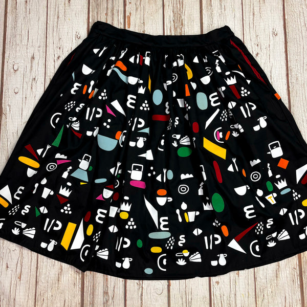 Black 'tea at Eleven' midi Skirt with Pockets