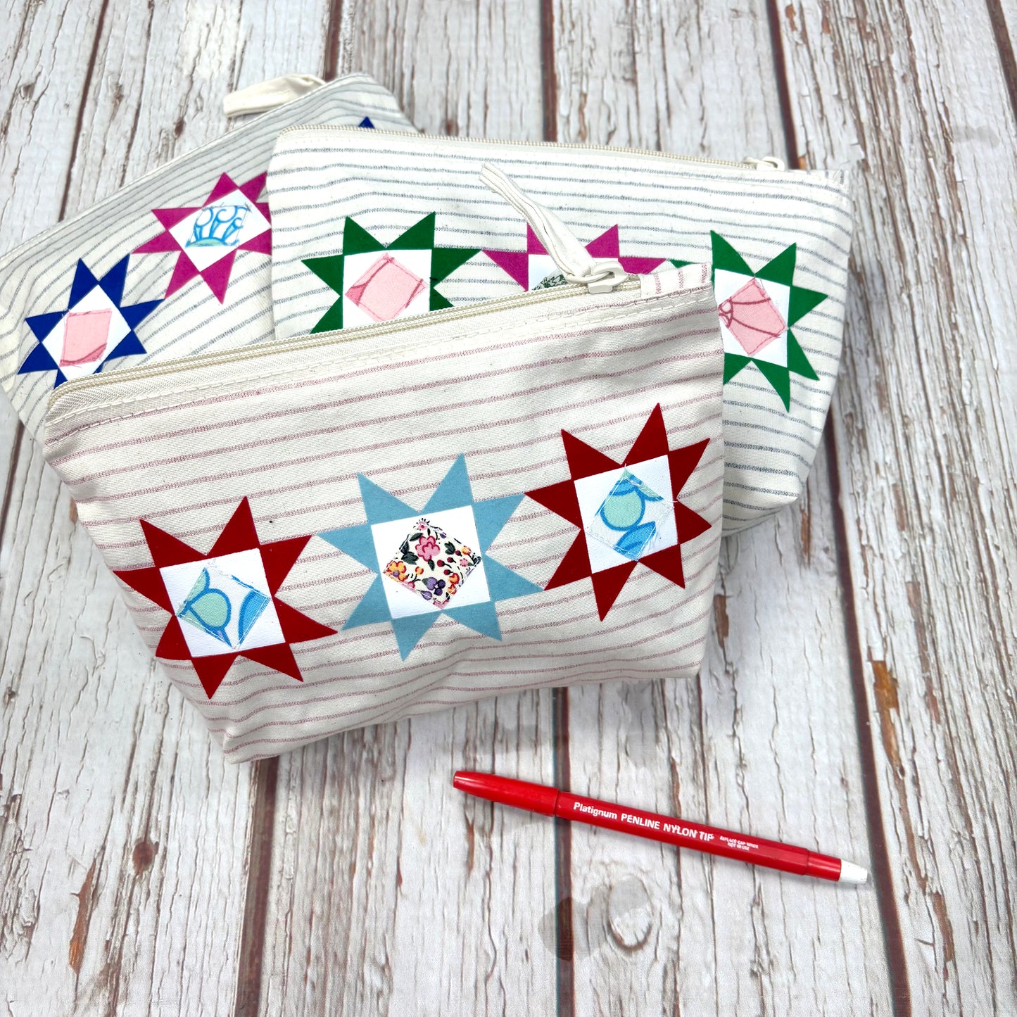 Patchwork Pencil Case. Bright Quilt Pattern Make-up Pouch