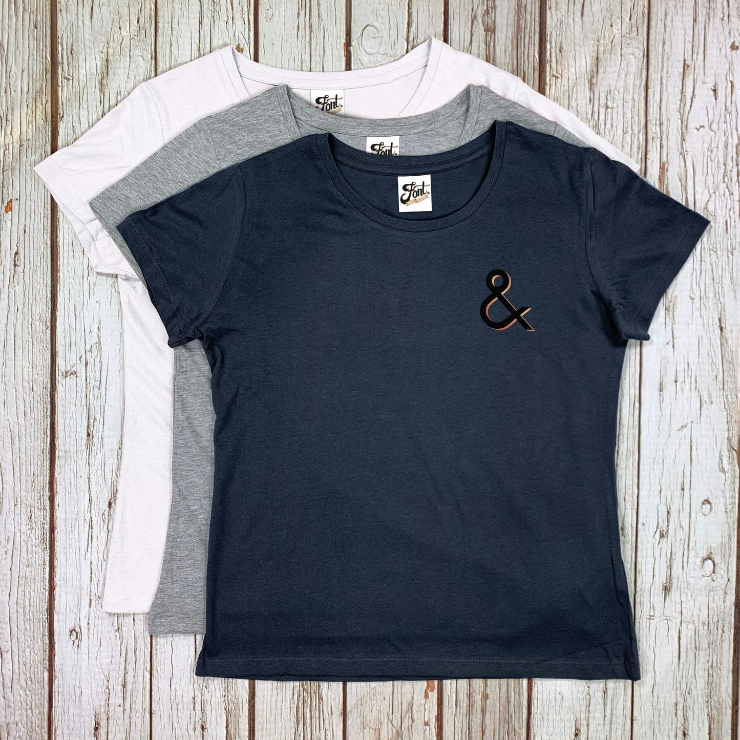 Women's Organic Ampersand T-Shirt - Branson Font Not Found, Font: Branson, T-Shirts, Womens Clothes 44ideas.co.uk