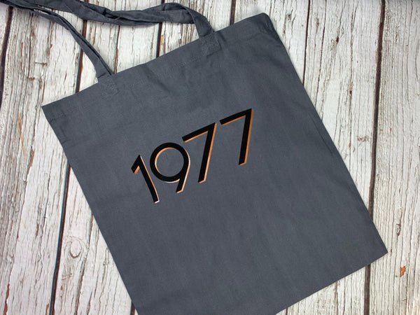 Letter/year Tote Bag - Branson Accessories, Bags, Font Not Found, Font: Branson 44ideas.co.uk