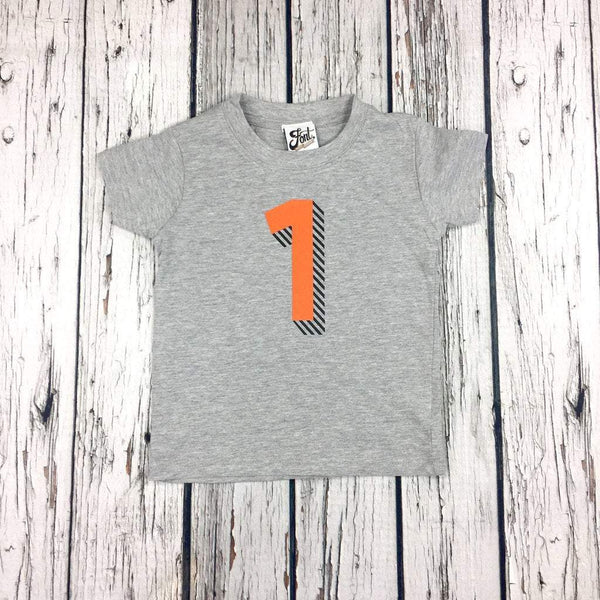 Kids' Number T-Shirts -  Bradford Buzz Font Not Found, Font: Bradford Buzz, Kid's Clothes, T-Shirt: Numbers, T-Shirts 44ideas.co.uk