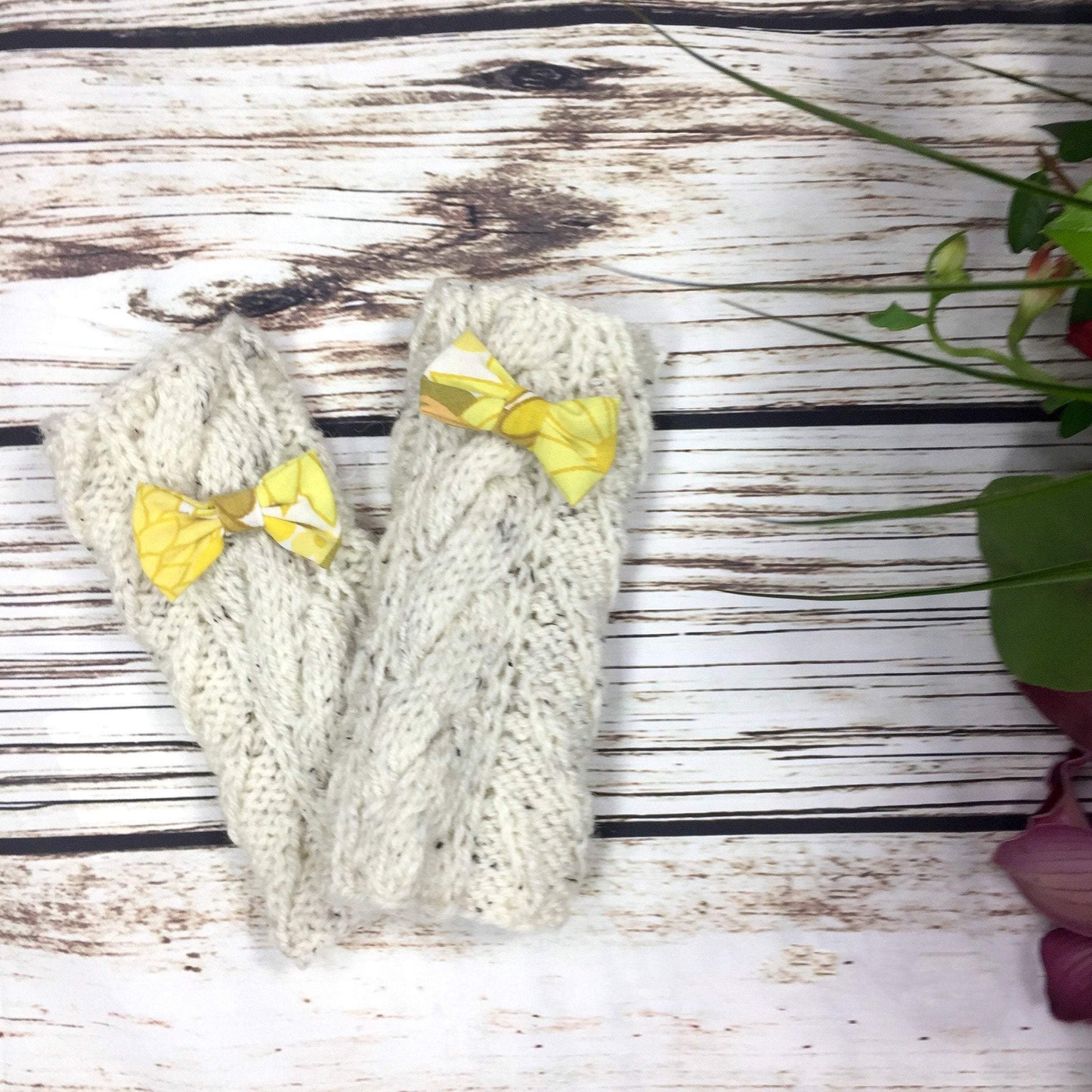 Cream Hand Knitted Gloves Accessories, Donalds Wally Hat, Gloves, Knitted 44ideas.co.uk