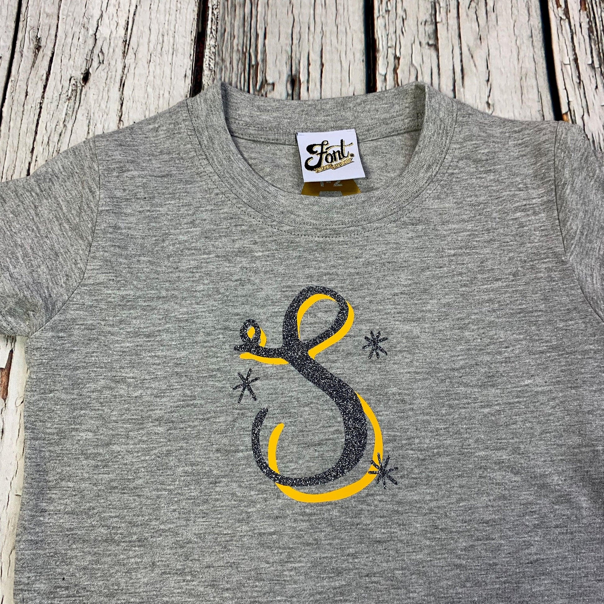 Mother/Daughter Matching T-Shirts Font Not Found, Font: The Monroe, Kid's Clothes, T-Shirts, T-Shirts: Letters, Womens Clothes 44ideas.co.uk